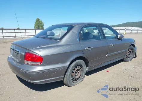 2004 Hyundai Sonata from USA, damaged, VIN KMHWF25S24A052367